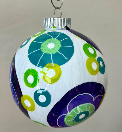 4" Ornament #054